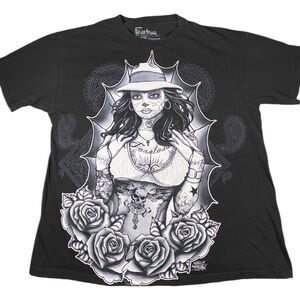 Fearless T-Shirt Men’s Large Black Made in USA Tattooed Woman Back Spell Out Y2K